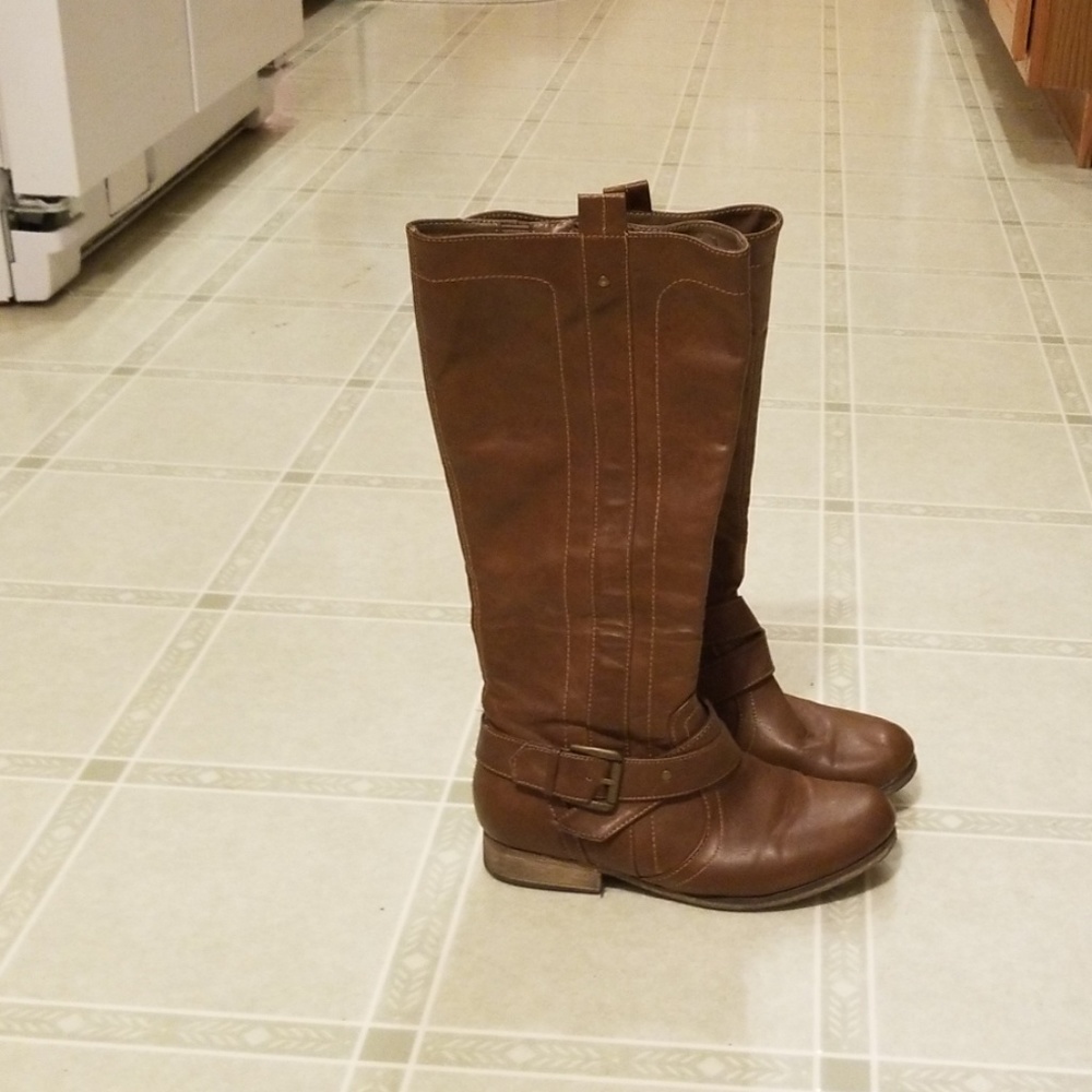 Maurices boots UC